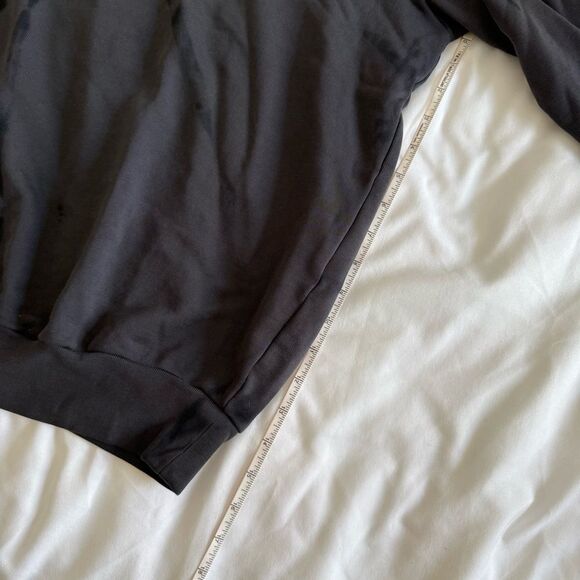 Levi's Men's Charcoal Crewneck Sweater - Picture 3 of 11